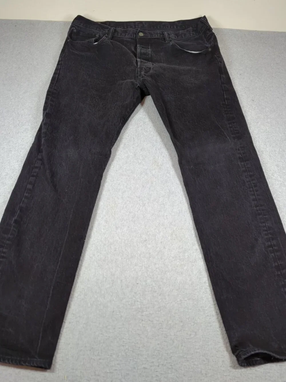 Levi's 501 Jeans Men's 40x34 (Actual 39x33) Black Straight Leg Button Fly